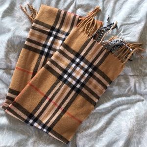 Baige Plan Scarf with Fringe